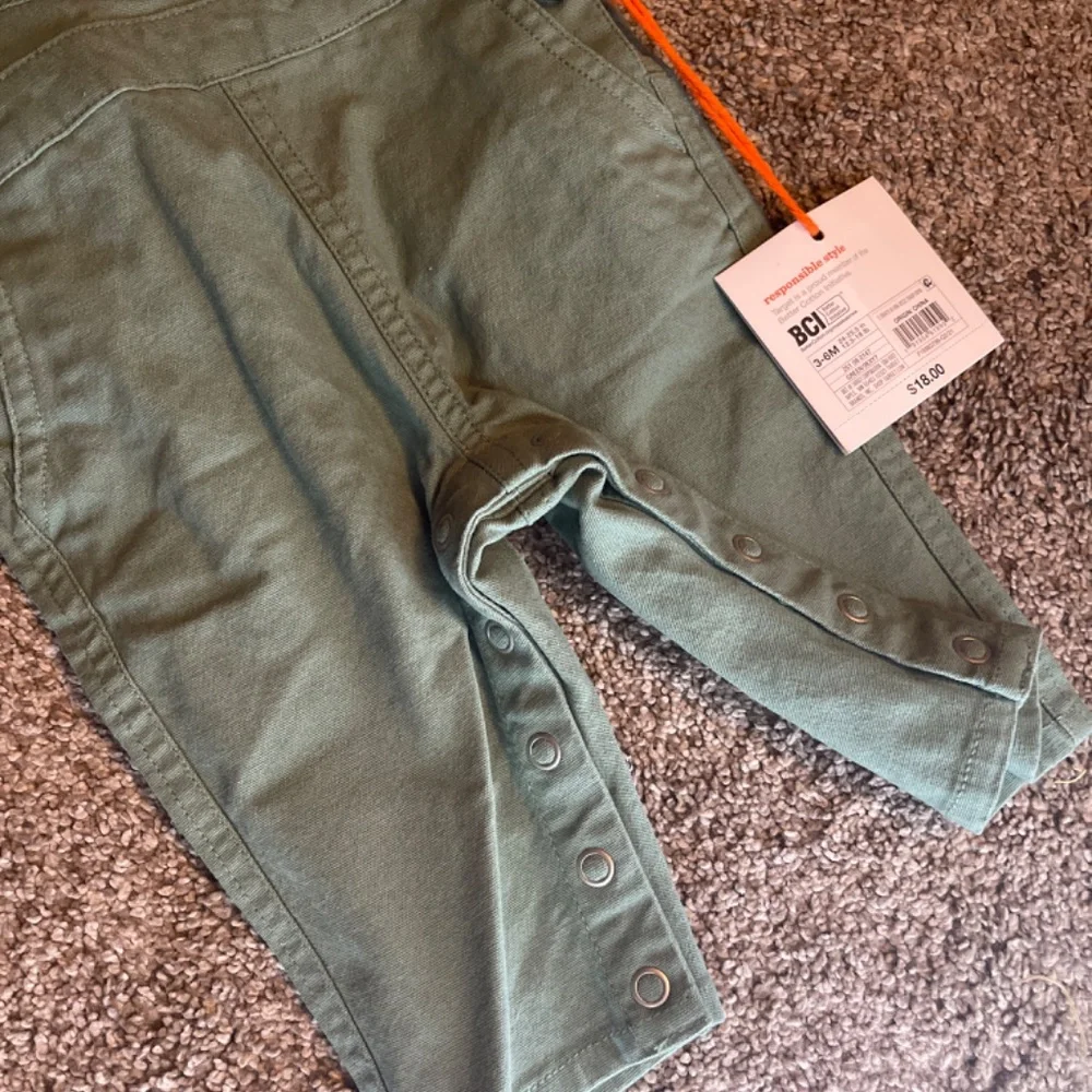 Overalls - Picture 2 of 5